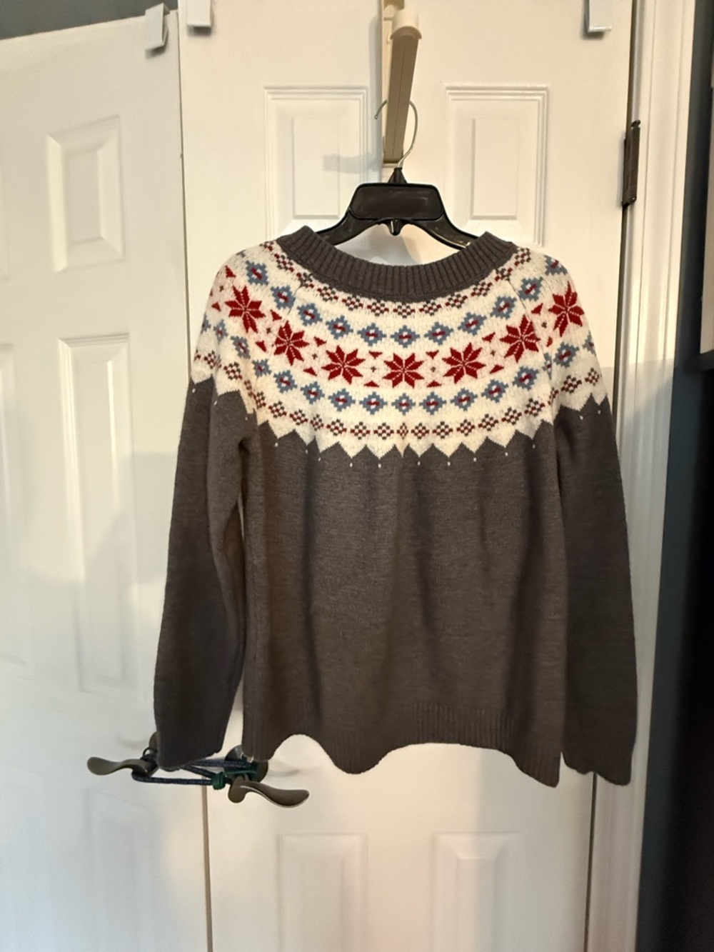 Maurices Gray Crewneck Fair Isle Yoke Sweater with Red Accents